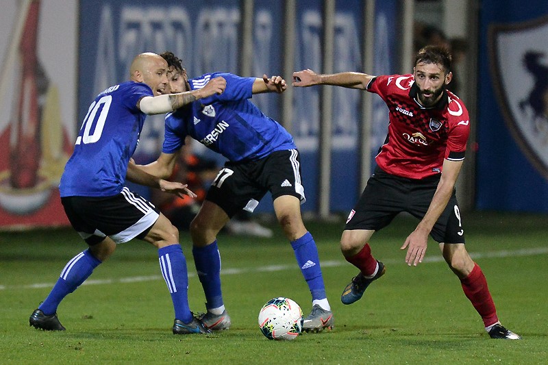 "Qarabağ" xal itirdi, "Keşlə" qələbəni əldən verdi