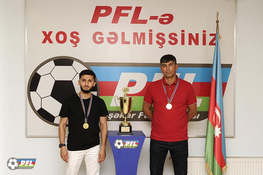 Peşəkar Futbol Liqası medalçıları mükafatlandırdı - FOTO