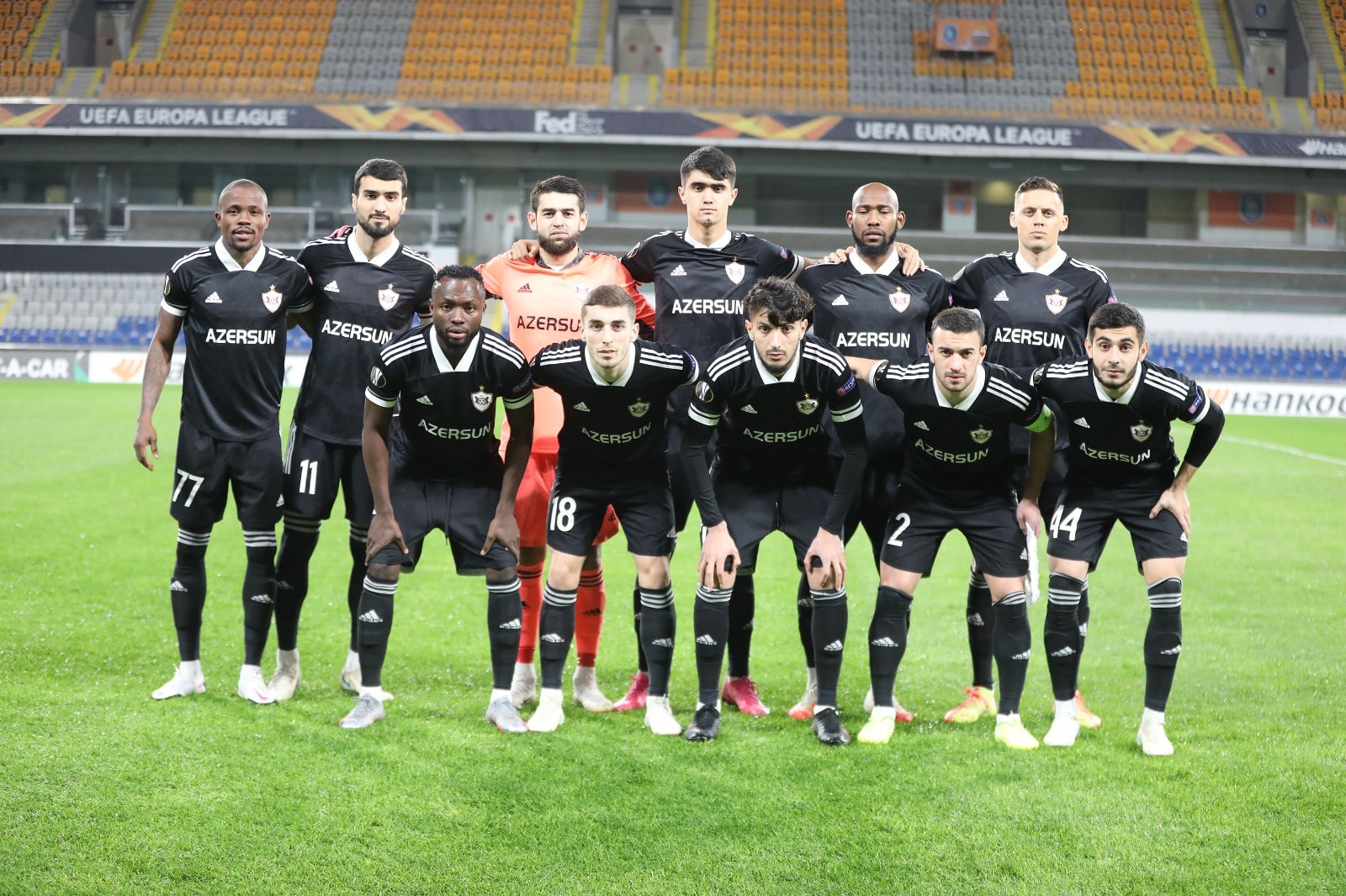 “Qarabağ” ilk xalını qazandı