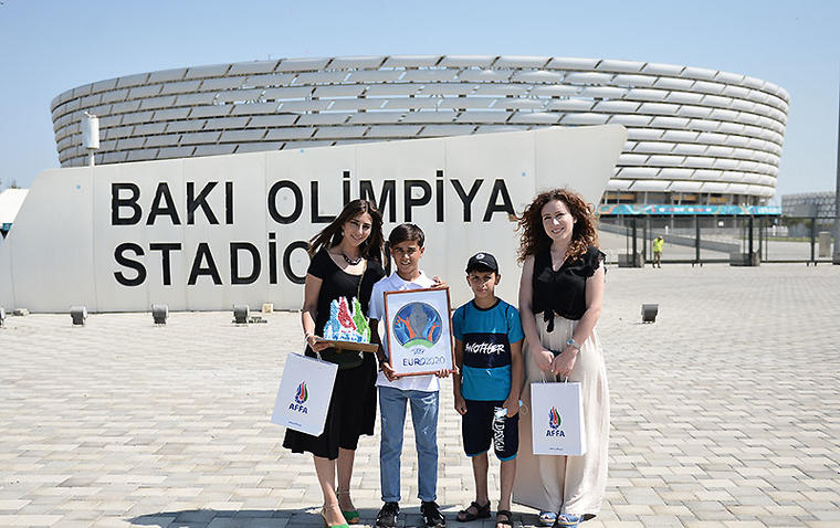 AFFA uşaqlara AVRO-2020-nin biletlərini hədiyyə etdi - FOTO