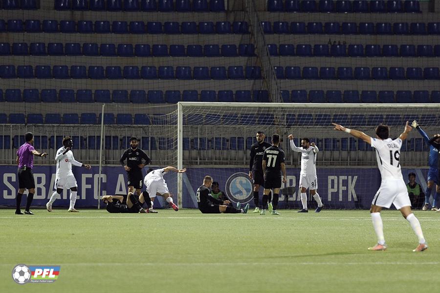 "Qarabağ" "Qəbələ"yə, "Neftçi" "Səbail"ə qalib gəldi