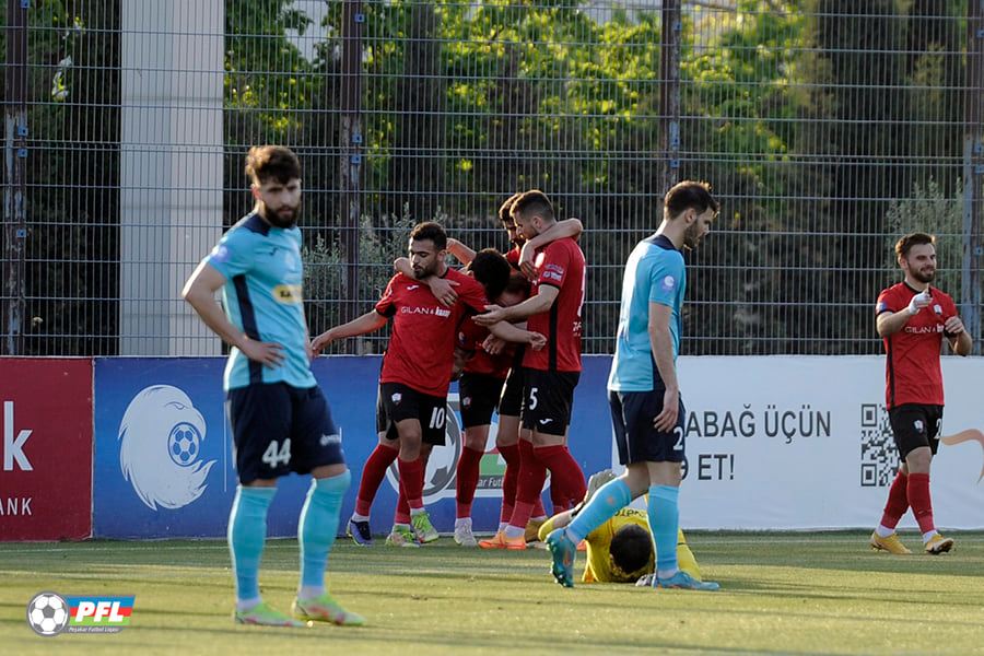 “Zirə” “Qəbələ”yə uduzdu, “Neftçi” “Sumqayıt”a qalib gəldi