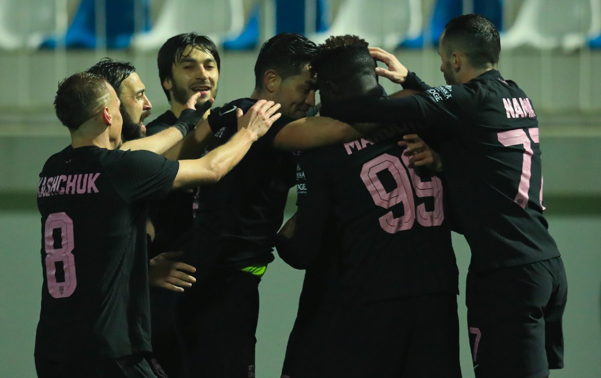 "Sabah" yoldaşlıq oyunu üçün "Beşiktaş"la danışıq aparır