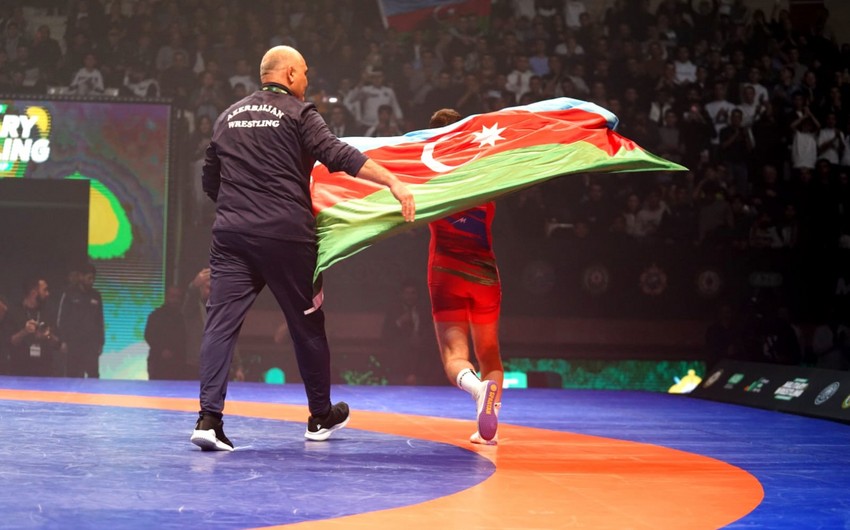 Azərbaycan güləşçiləri Bakıda keçirilən dünya çempionatını 21 medalla başa vurublar