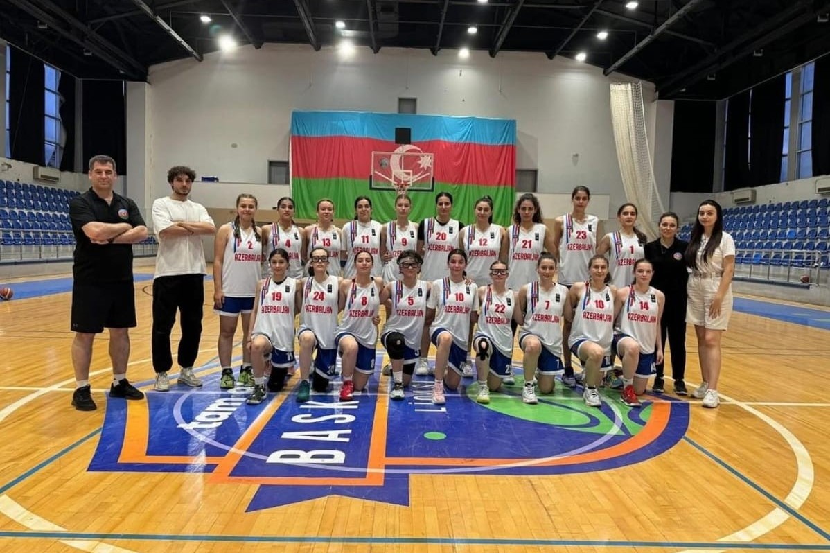 Azərbaycan Ermənistanı böyük fərqlə üstələdi