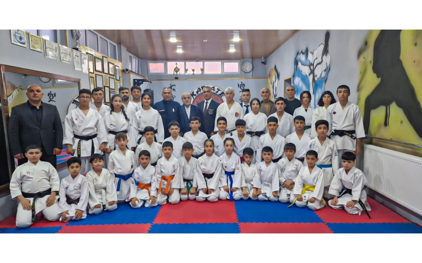Naxçıvan karateçiləri üçün seminar keçirilib, imtahan götürülüb