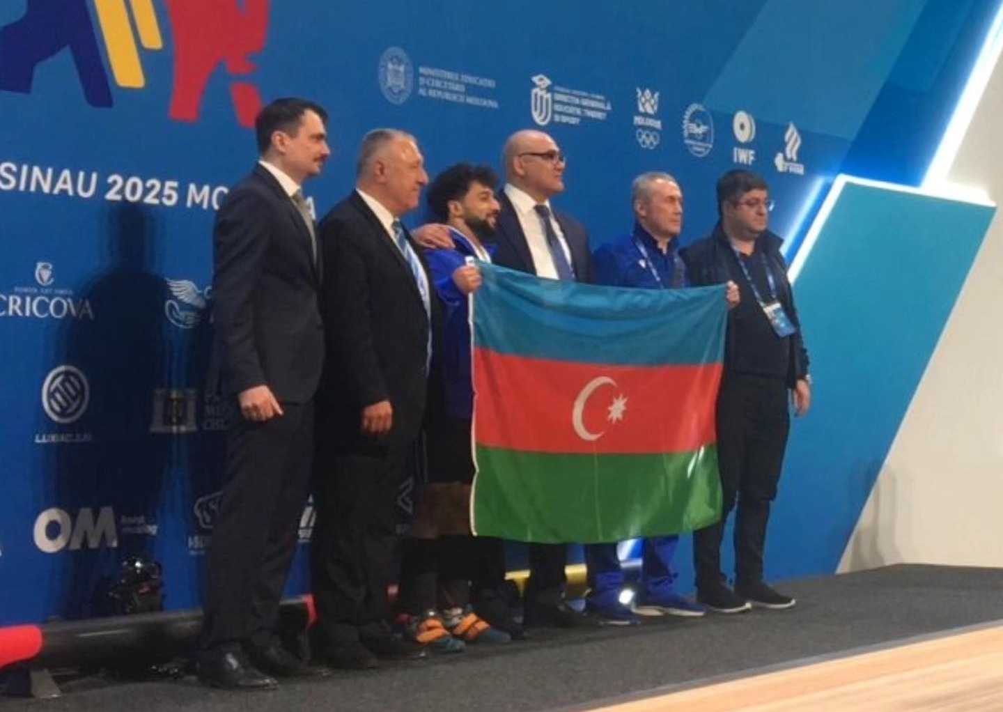 Avropa çempionatı: Ağırlıqqaldıranımız 3 medal qazanıb