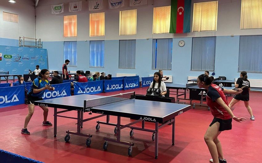 Stolüstü tennis üzrə ölkə çempionatında komanda yarışının qalibləri müəyyənləşib